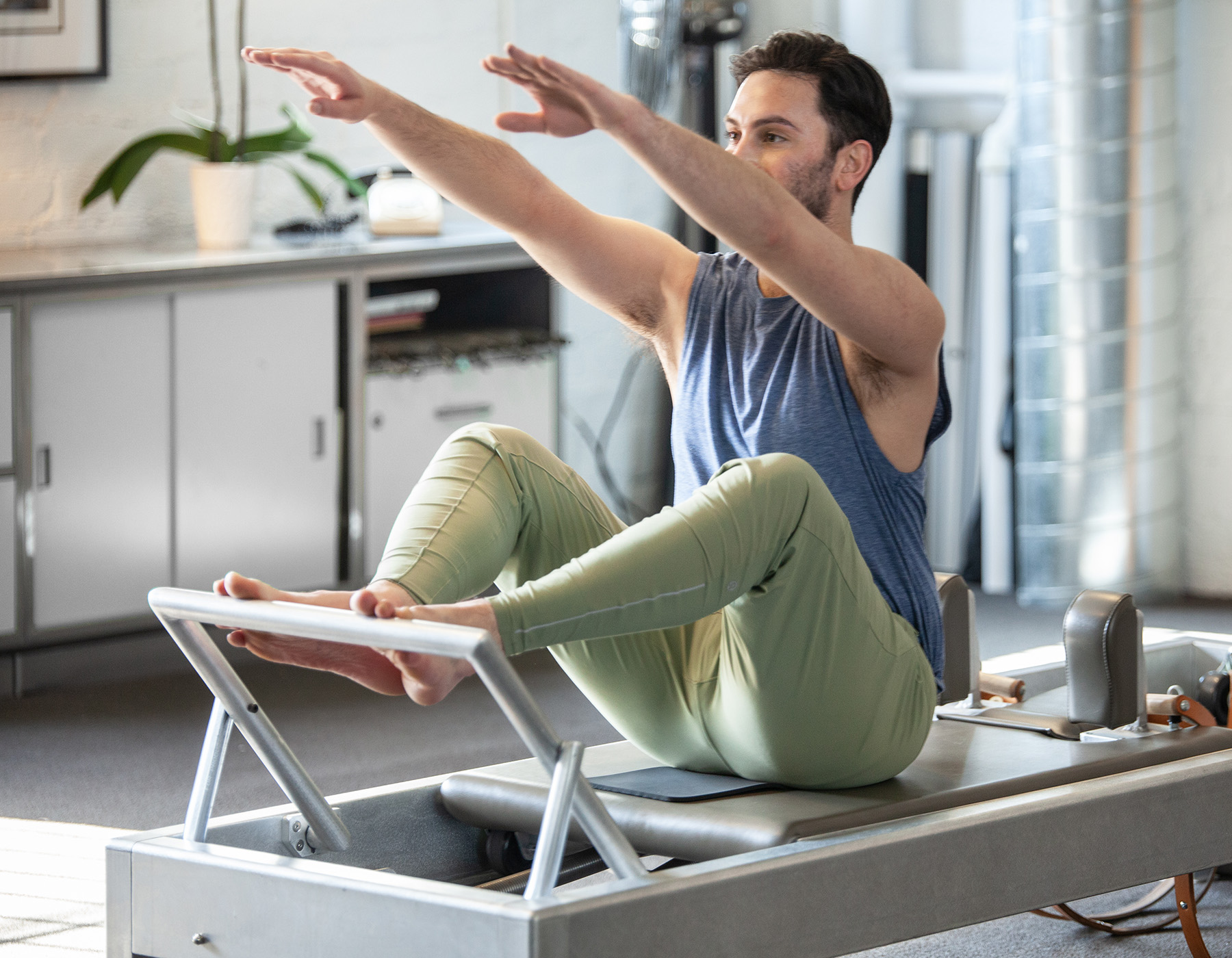 Reformer_Contrology_Video_Thumb@2x