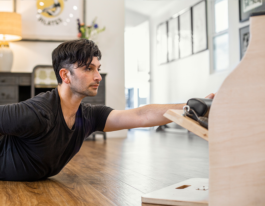 Wunda Chair_Contrology_Video_Thumb@1x-2